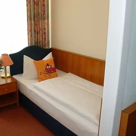 Les Nations Hotel 3*