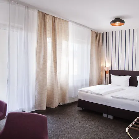 Les Nations Hotel 3*