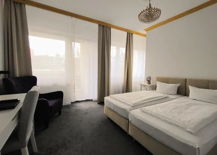 Hotel Les Nations 3*