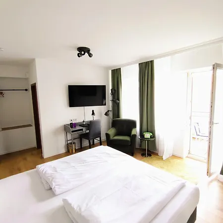 Les Nations 3* Berlín