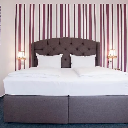 Les Nations Hotel Berlín