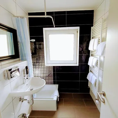 Hotel Les Nations 3*