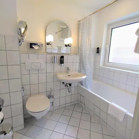 雷斯国家酒店 3*