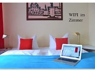 Hotel Les Nations 3*