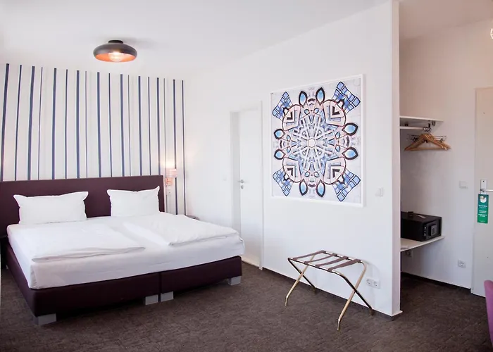 Les Nations Hotel 3*